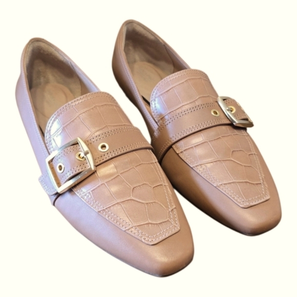 Rockport Total Motion Laylani Beige Croc Embossed Leather Buckle Loafer 9 - Picture 1 of 10